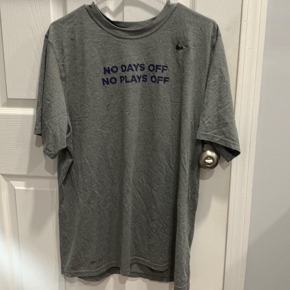 Large Nike Dri-Fit t shirt. Never worn, great condition. Great for working out!